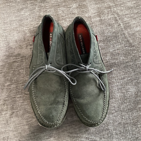 Oliberté Chukka Boots - Picture 2 of 3